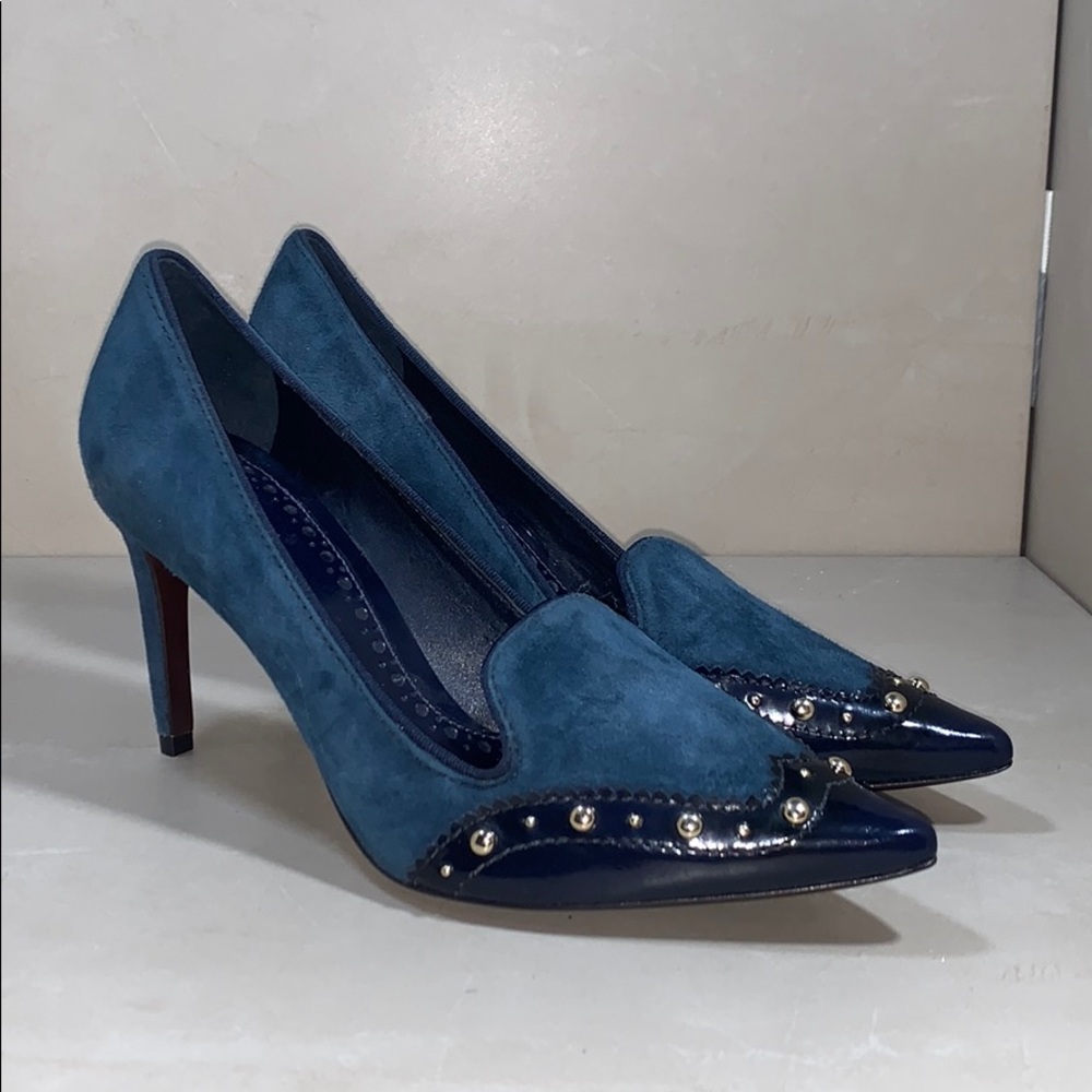 Gorgeous Tory Burch Blue Suede Heels Size 6.5